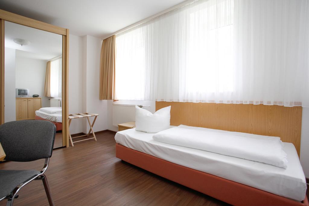 Hotel Heidenschanze Dresde Exterior foto